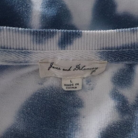 Jane & Delancey Women's Sz Lrg Blue Tie Dye Crewneck Stretch Pullover Sweatshirt - Picture 10 of 12